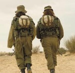 חיילות בתורנות