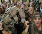חיילות קרביות